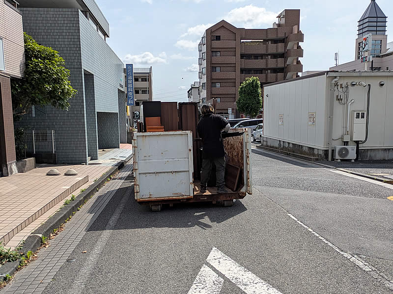 貸店舗の残置物撤去